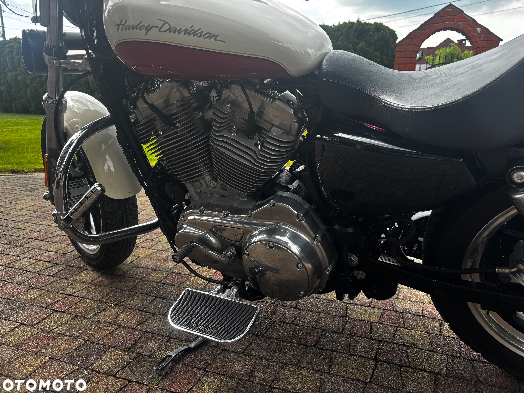 Harley-Davidson Sportster Low 883L - 9