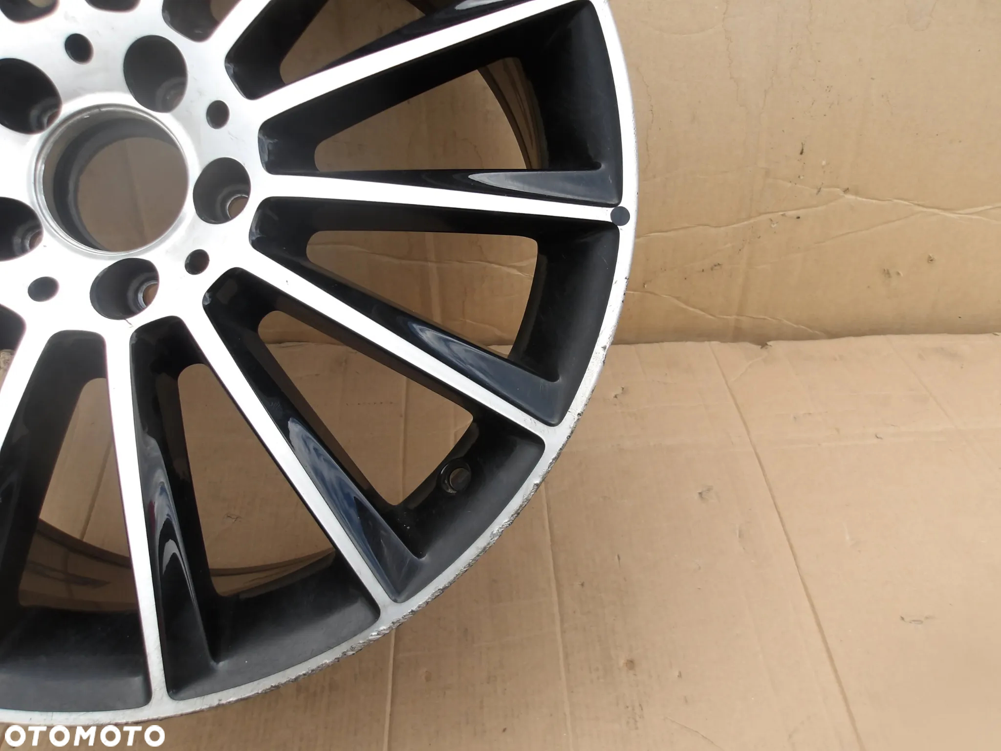 FELGA 8.5X19 ET52 MERCEDES AMG 2054011400 - 4