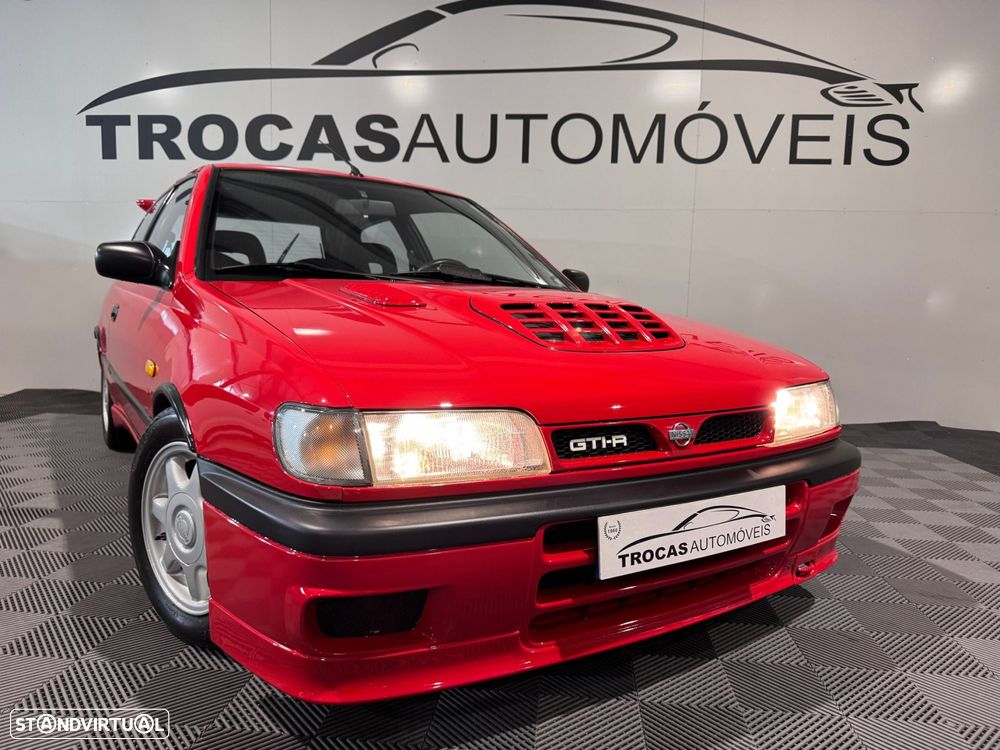 Nissan Sunny Hatchback 2.0-16 Tbo 4WD - 5