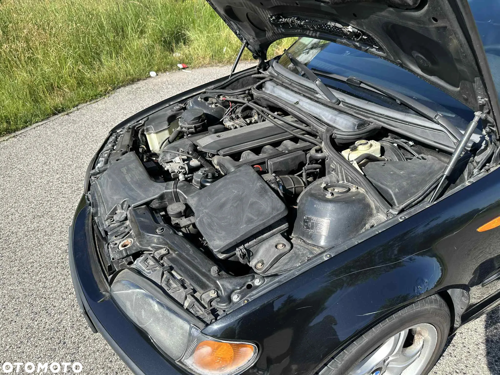 BMW Seria 3 325i - 18