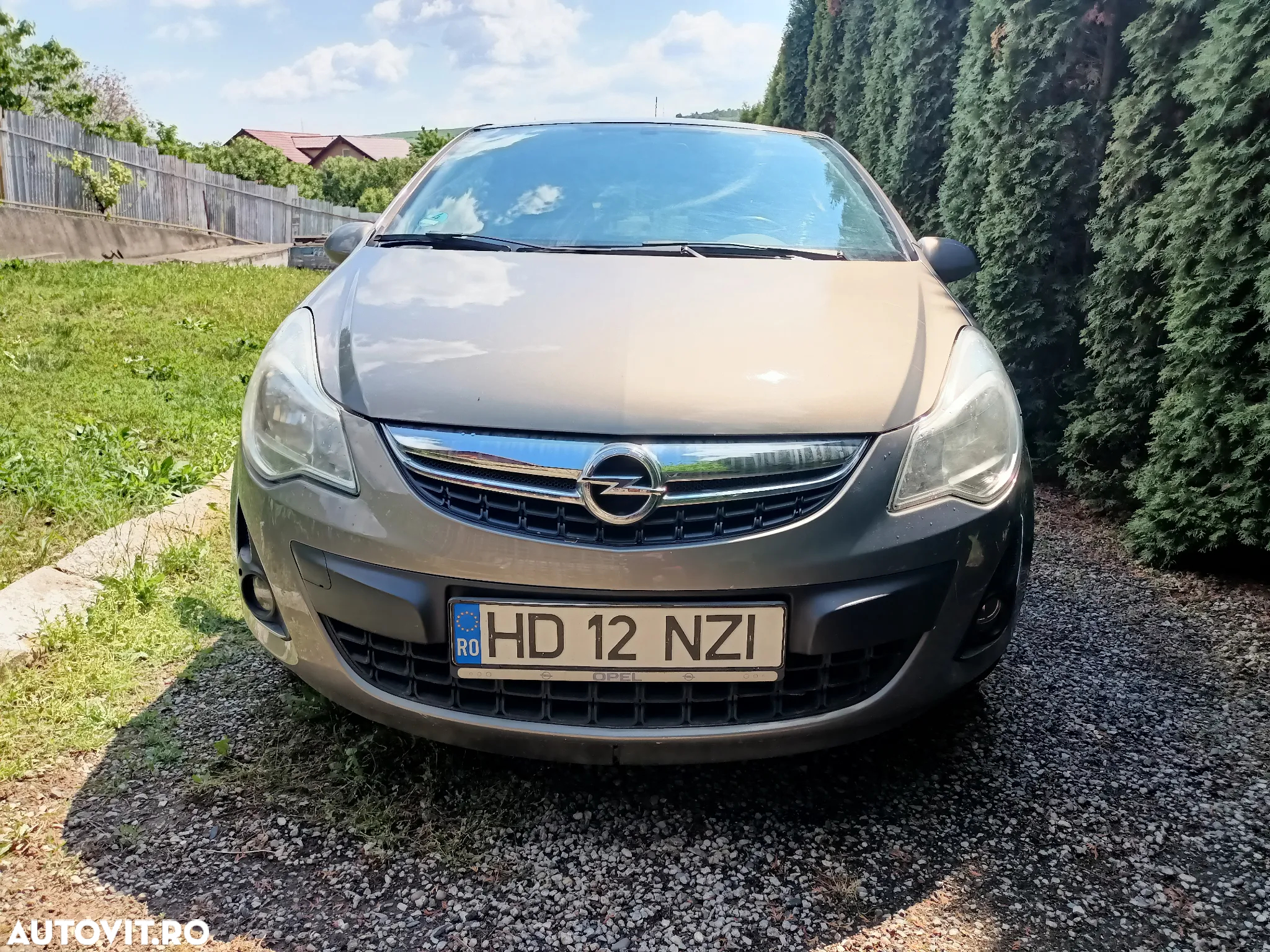 Opel Corsa - 2