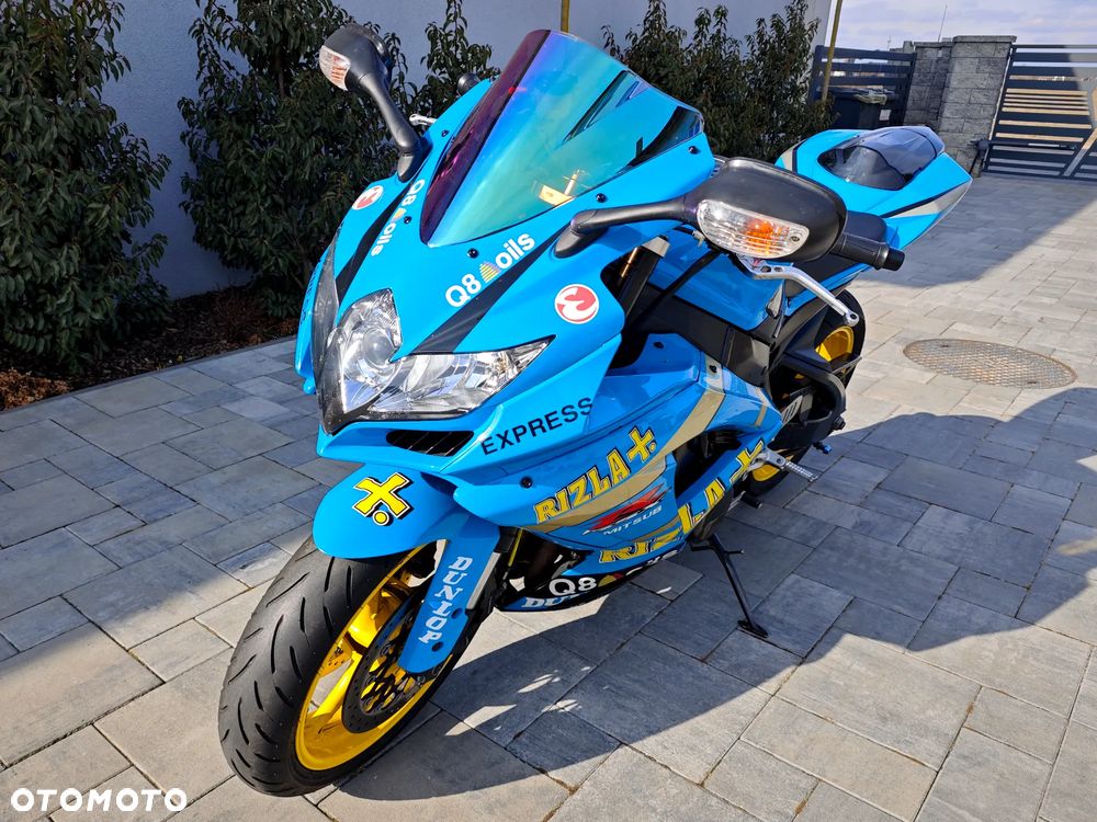 Suzuki GSX-R - 17