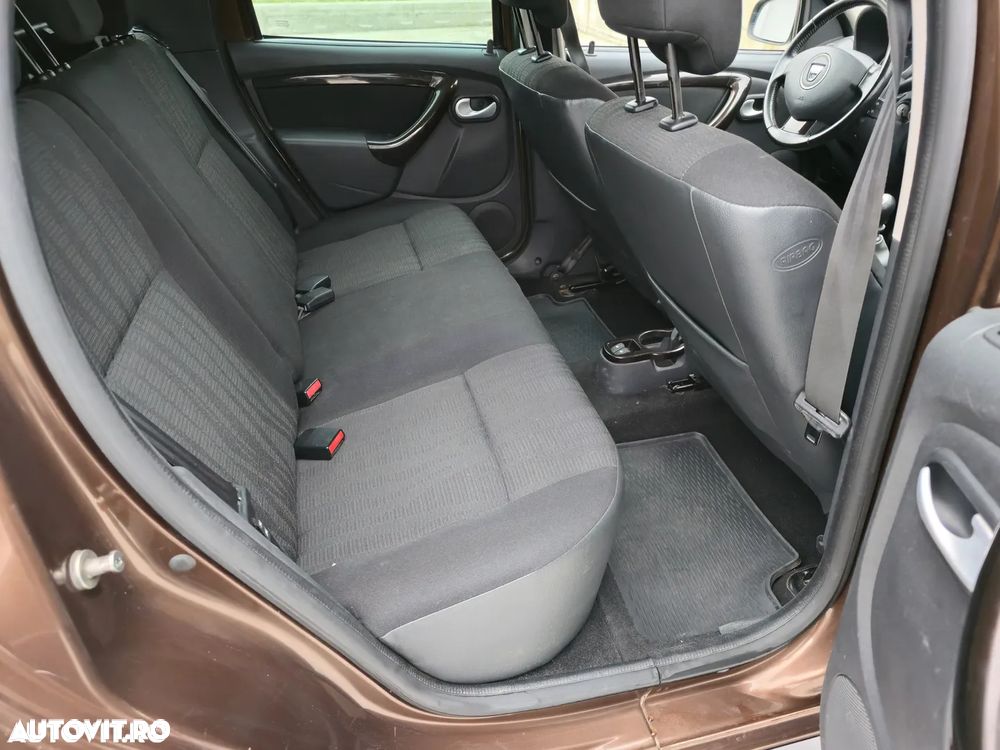 Dacia Duster 1.5 dCi 4x4 Ambiance - 9