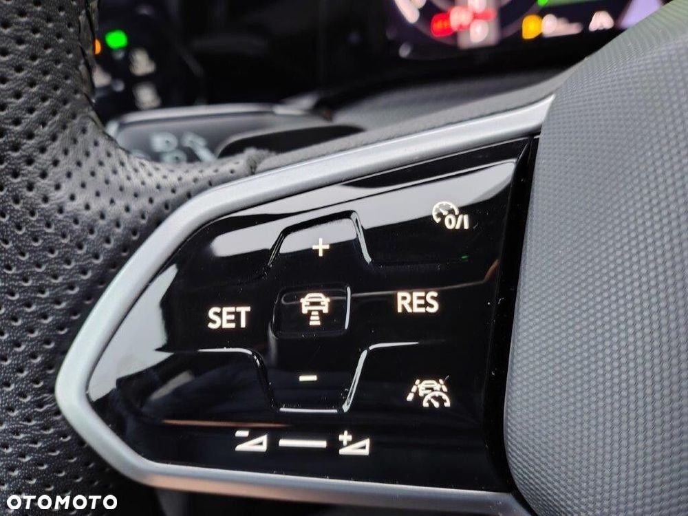 Volkswagen Golf Variant - 17