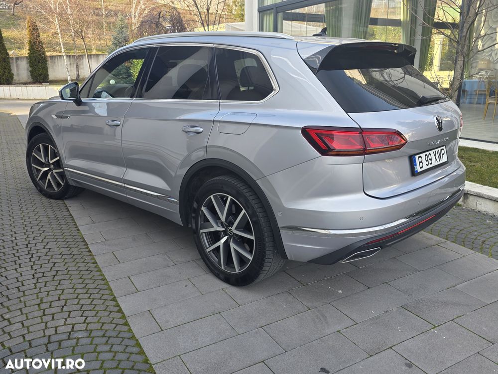 Volkswagen Touareg - 10