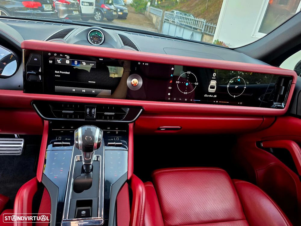 Porsche Cayenne S - 10
