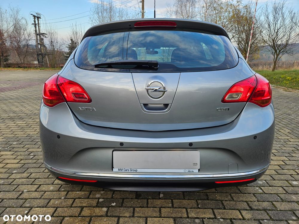 Opel Astra 1.6 CDTI Essentia - 9