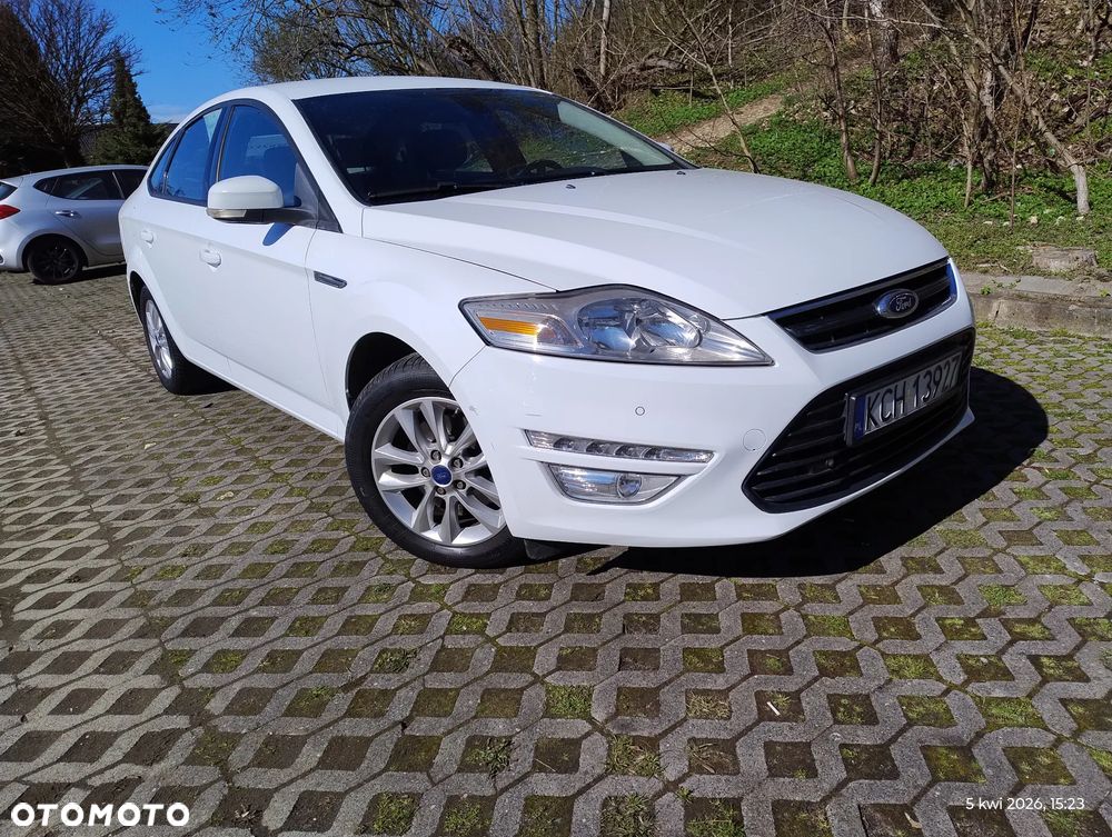 Ford Mondeo 1.6 T Gold X Plus - 1
