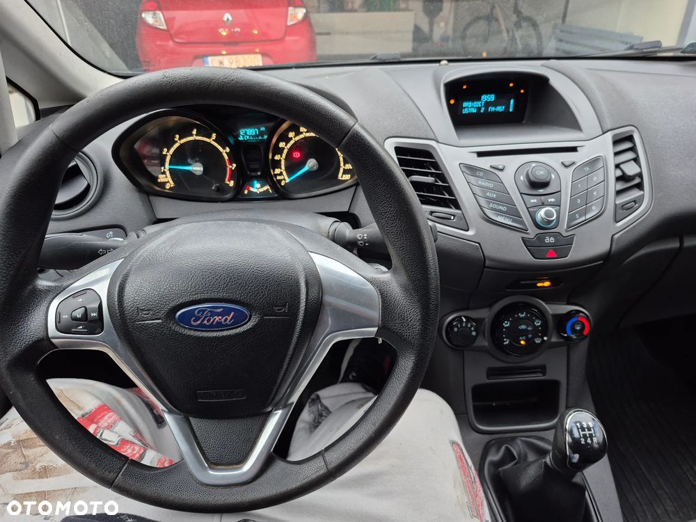 Ford Fiesta 1.25 Silver X (Ambiente) - 16