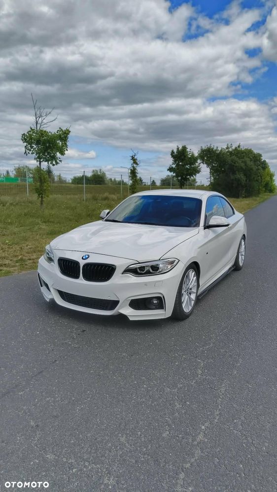 BMW Seria 2 220d - 1