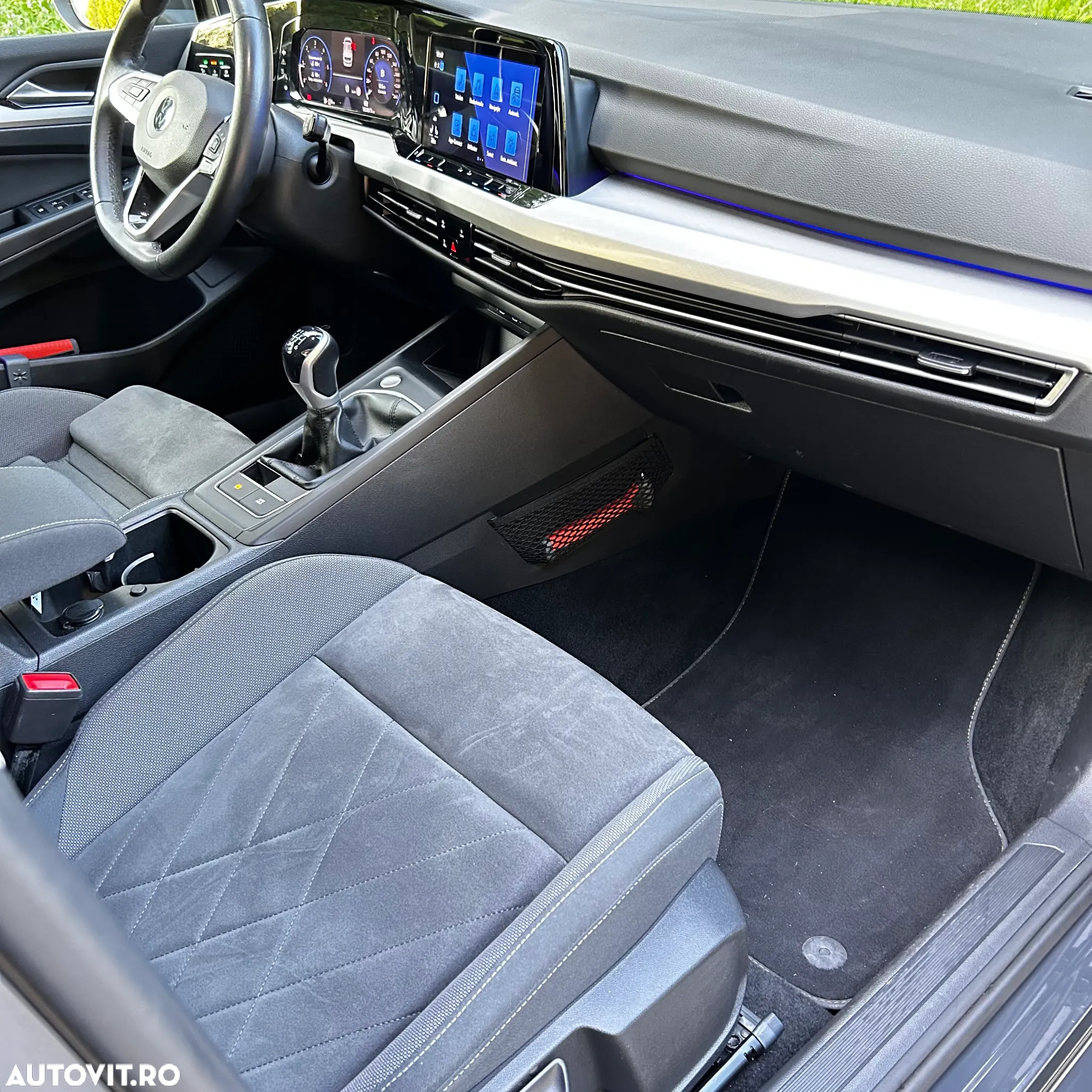 Volkswagen Golf 2.0 TDI Life - 13