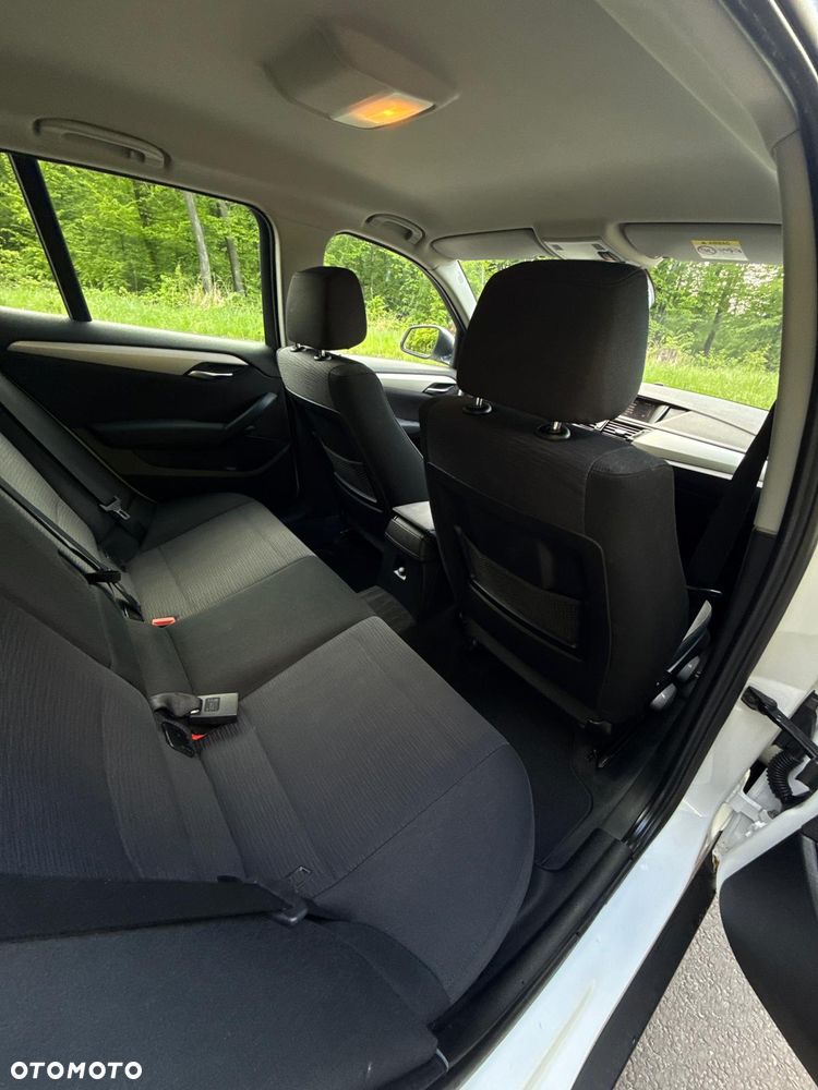BMW X1 xDrive18d xLine - 30