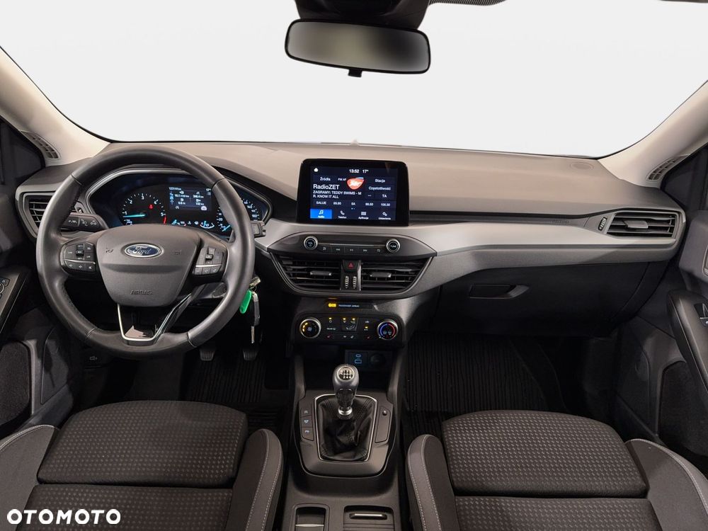 Ford Focus - 16
