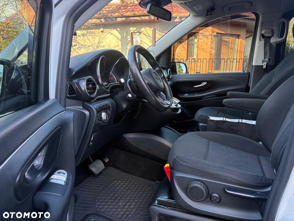 Mercedes-Benz Klasa V 220 (BlueTEC) d 7G-Tronic (długi) - 26