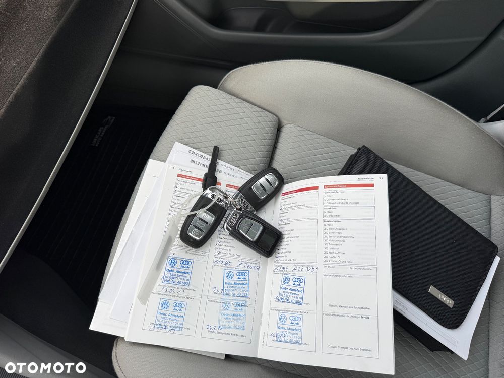 Audi A6 Avant 2.0 TDI Ultra S tronic - 30