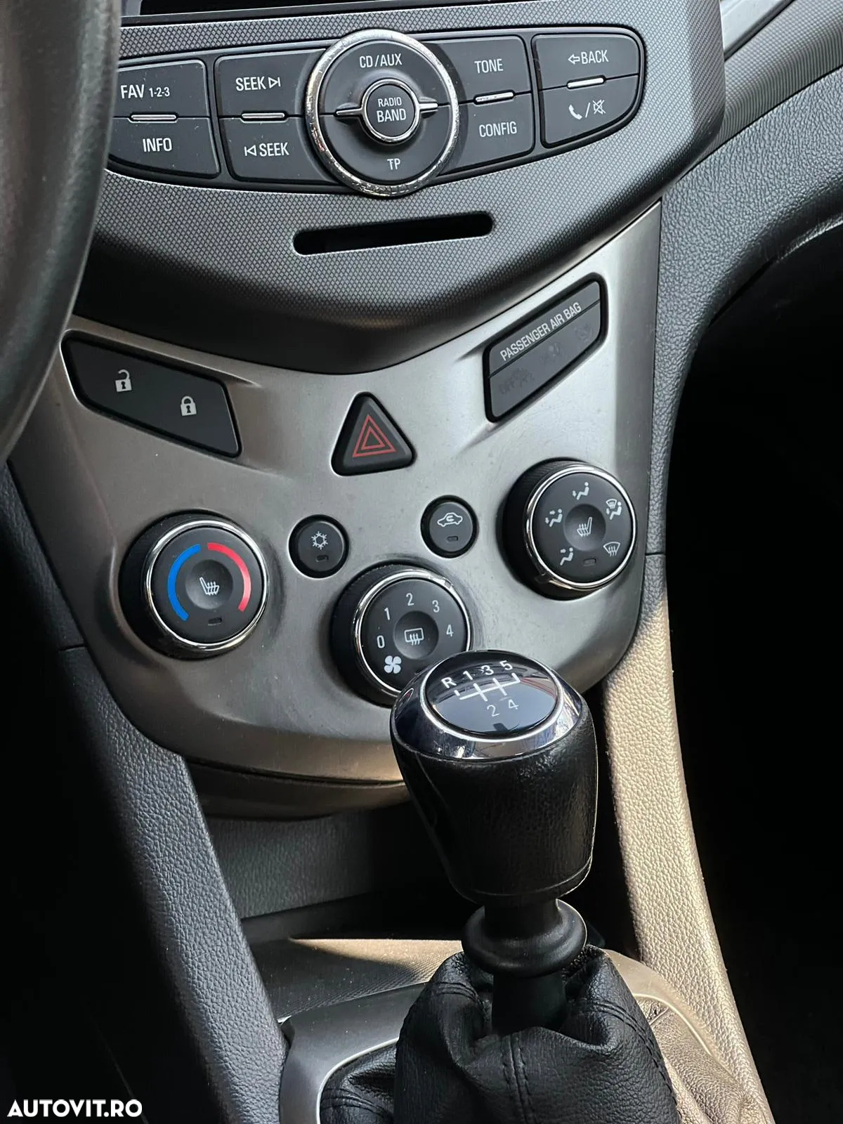 Chevrolet Aveo 1.6 LTZ - 37