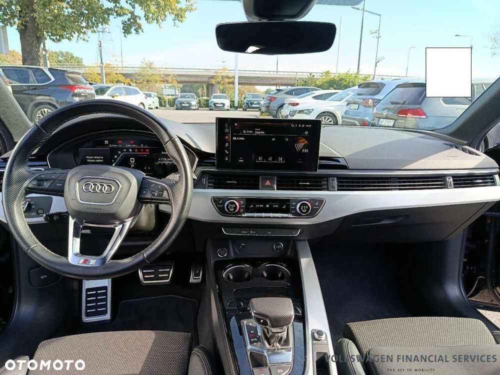 Audi A4 Limousine - 7