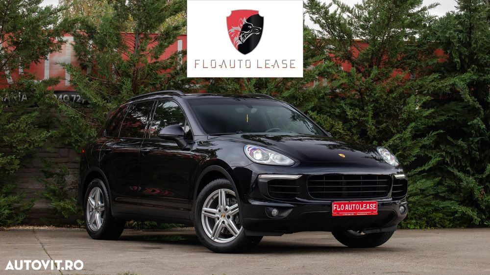 Porsche Cayenne - 1