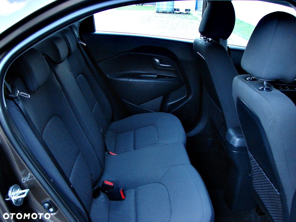 Kia Rio 1.2 ISG Dream-Team Edition - 8