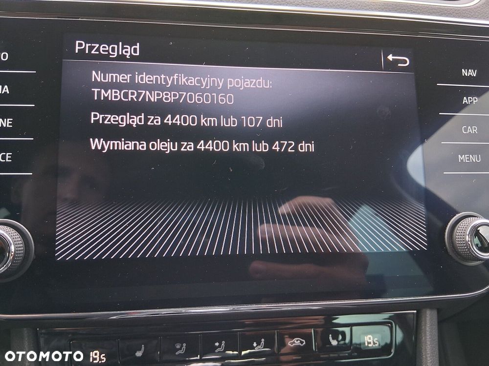 Skoda Superb 2.0 TDI SCR 4x4 Ambition DSG - 21