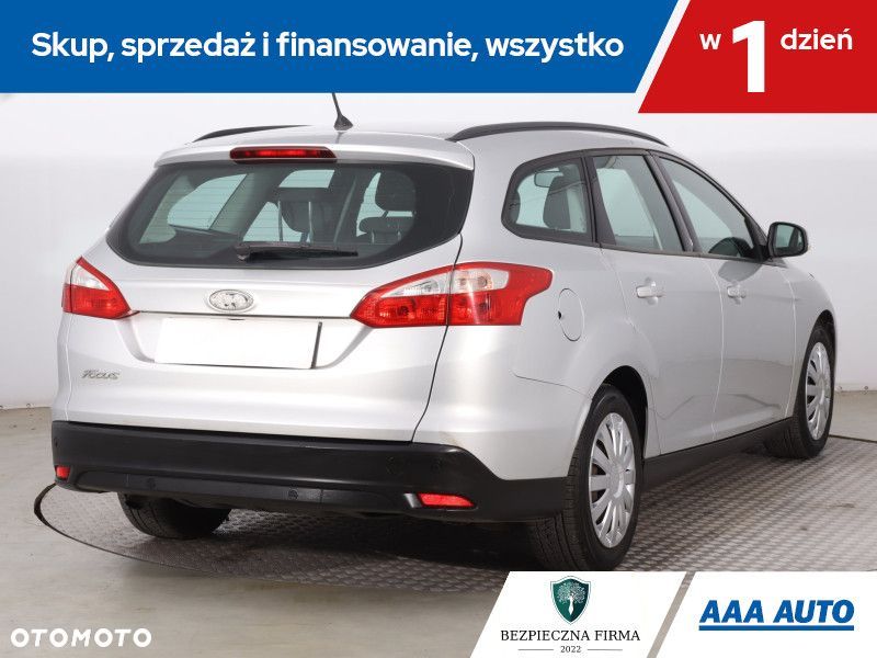Ford Focus SW - 7