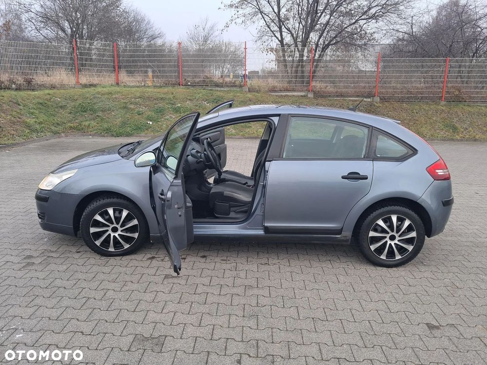 Citroën C4 1.4 16V Magic - 3