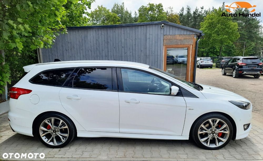 Ford Focus 1.5 EcoBoost STart-Stopp-System ST-LINE - 12