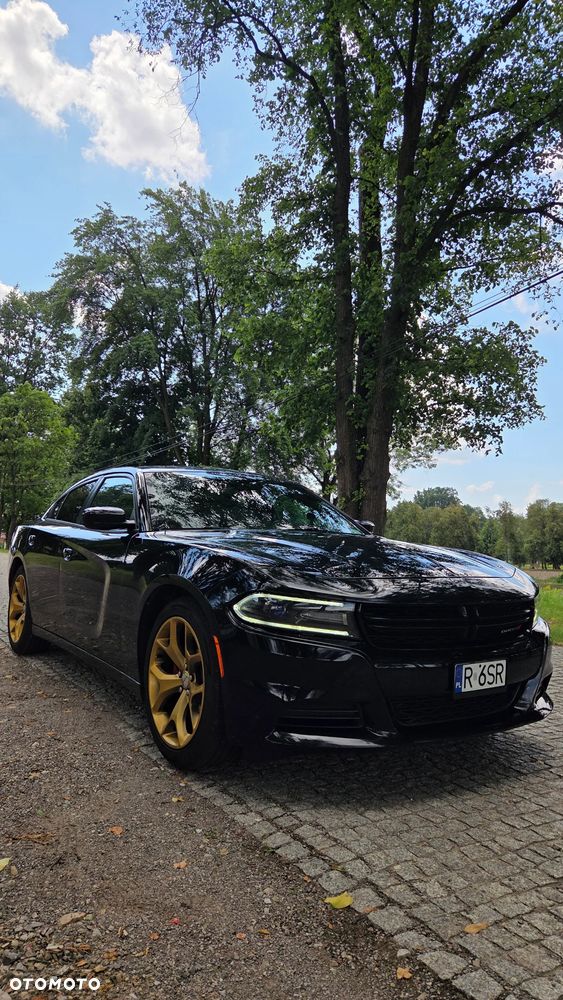 Dodge Charger - 3