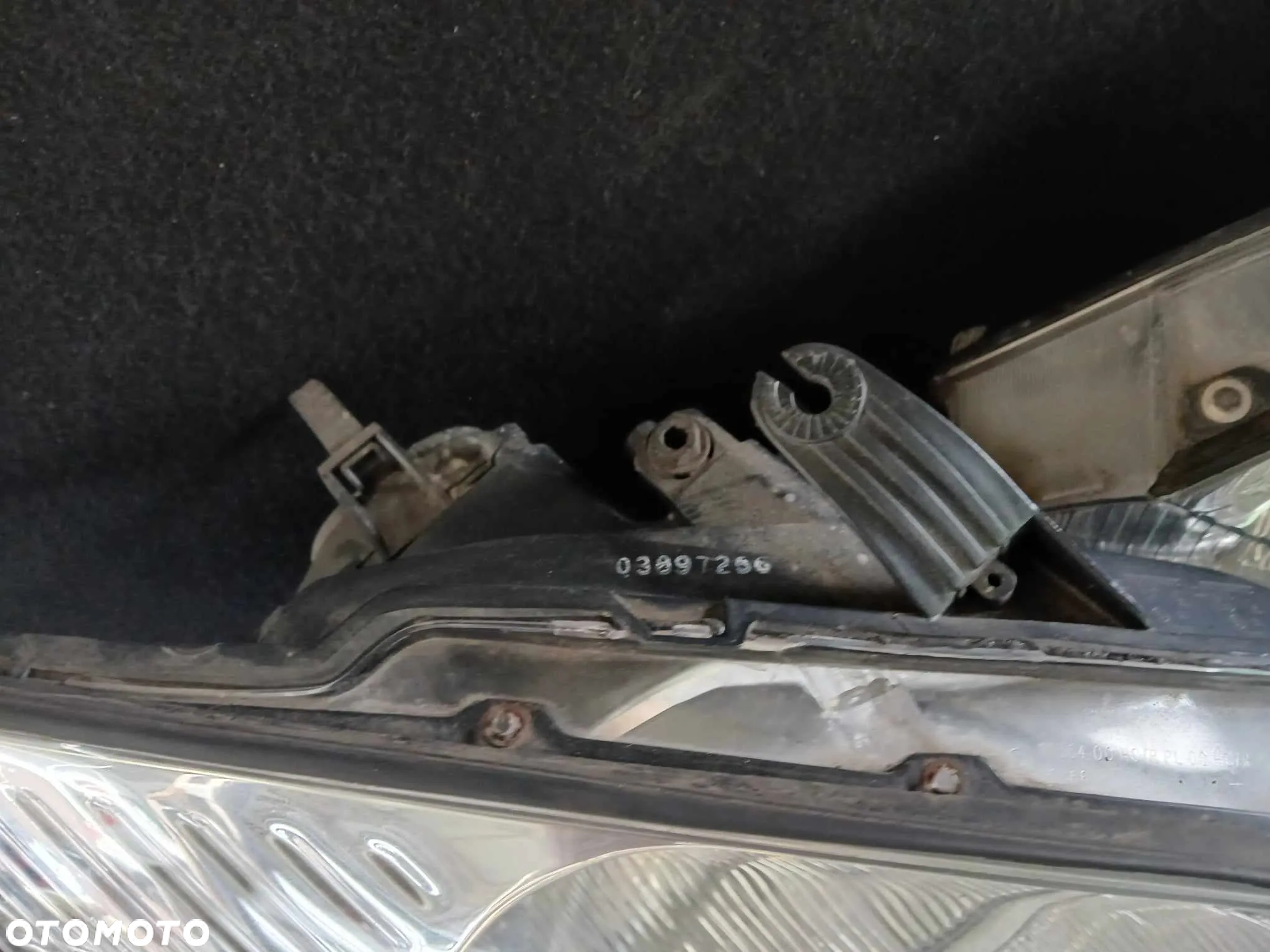 Ford Focus Mk1 Lampa przednia lewa, prawa - 4