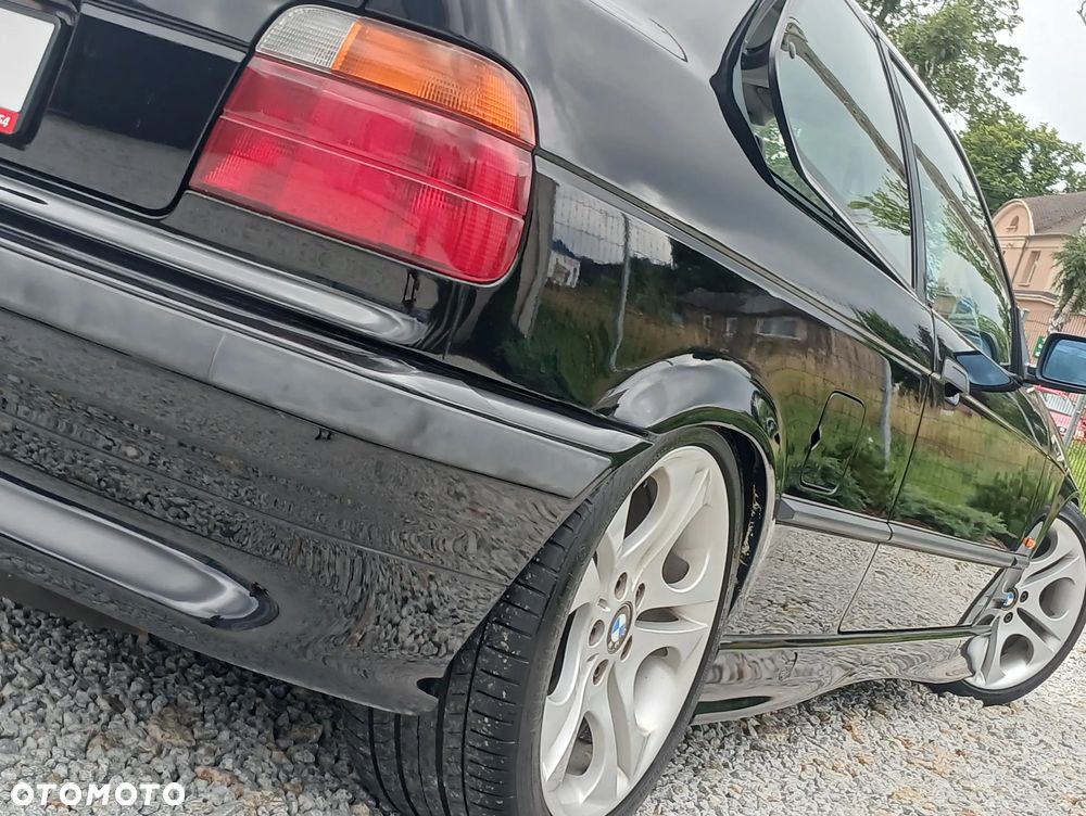 BMW Seria 3 316i - 4