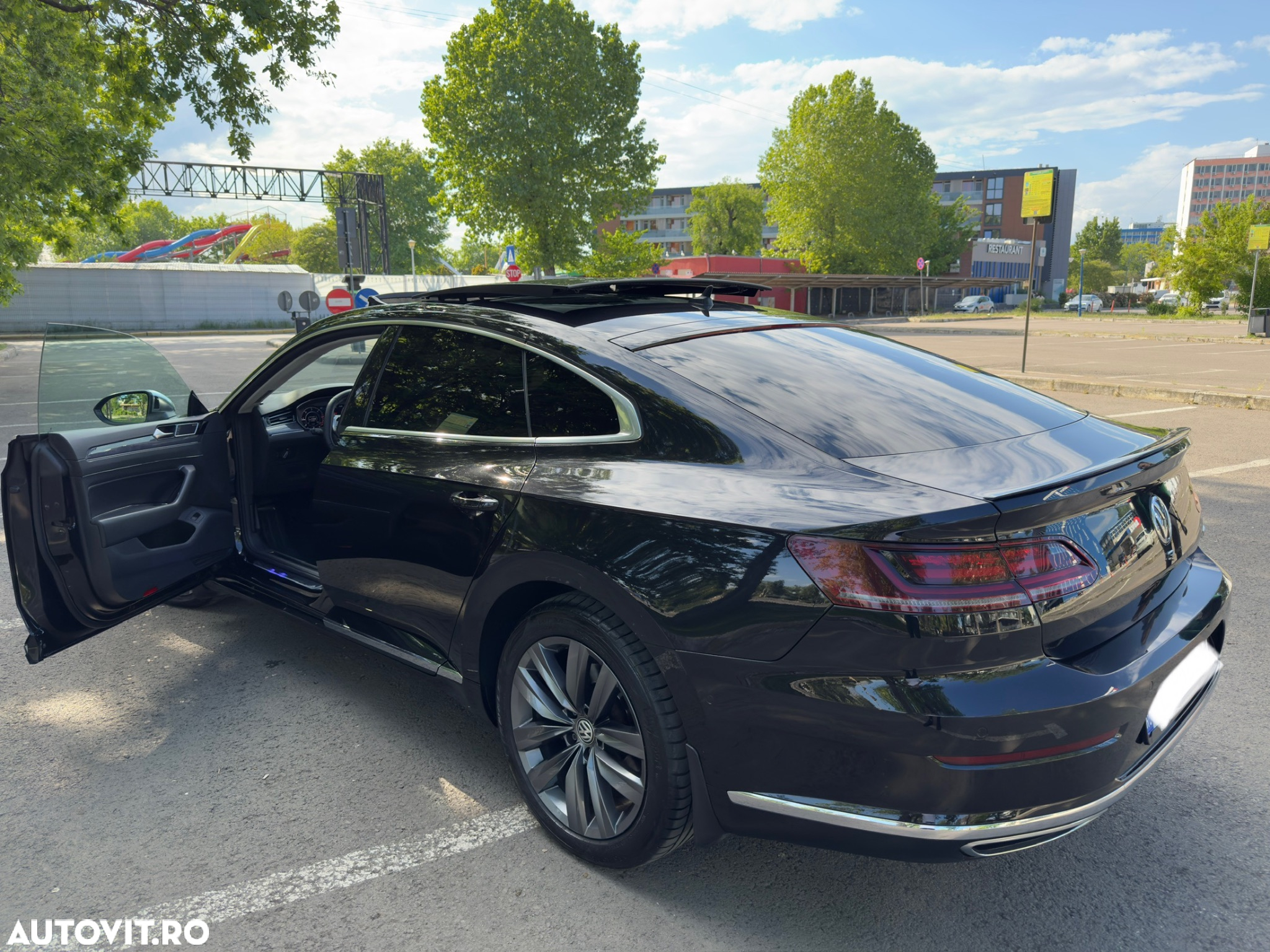 Volkswagen ARTEON 2.0 TDI DSG 4Motion R-Line - 4