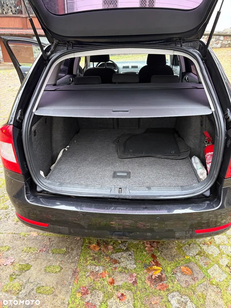 Skoda Octavia 1.6 TDI Ambiente - 17