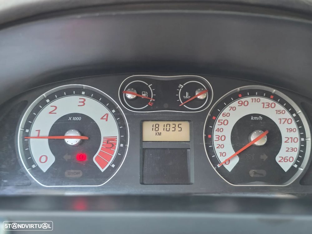 Renault Laguna 1.9 dCi Dynamique Edition - 10