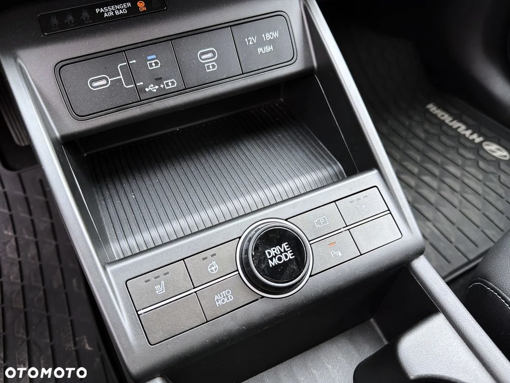 Hyundai Kona 2025
