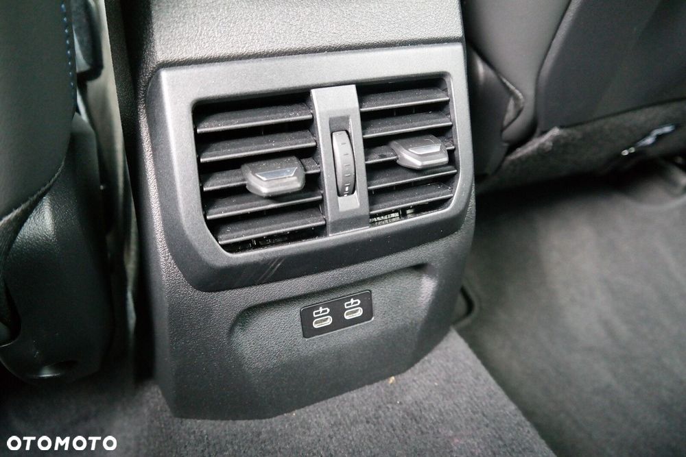 BMW Seria 1 - 15