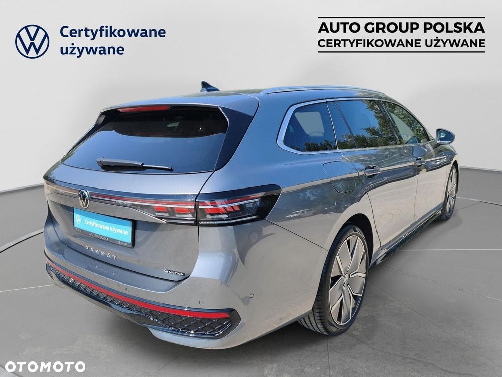 Volkswagen Passat Variant 2.0 TSI 4Mot R-Line DSG - 16