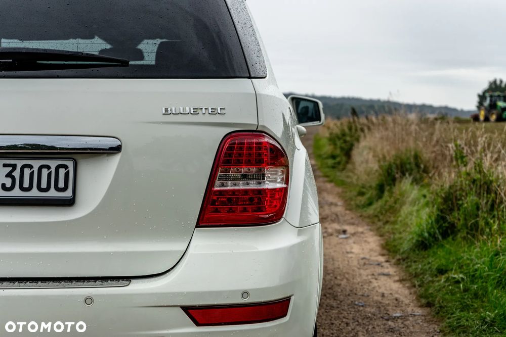 Mercedes-Benz ML 350 CDI 4-Matic - 14