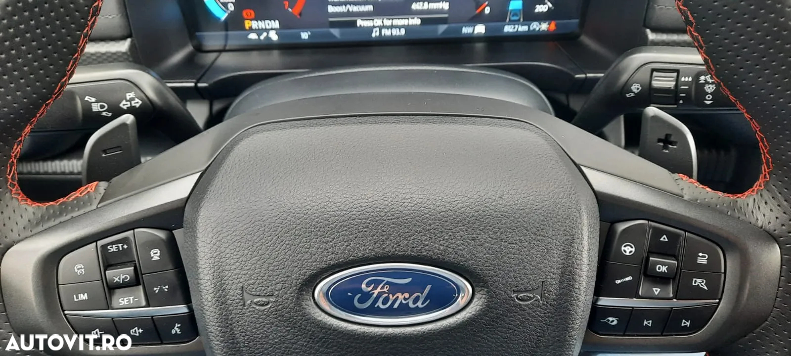 Ford Raptor - 35