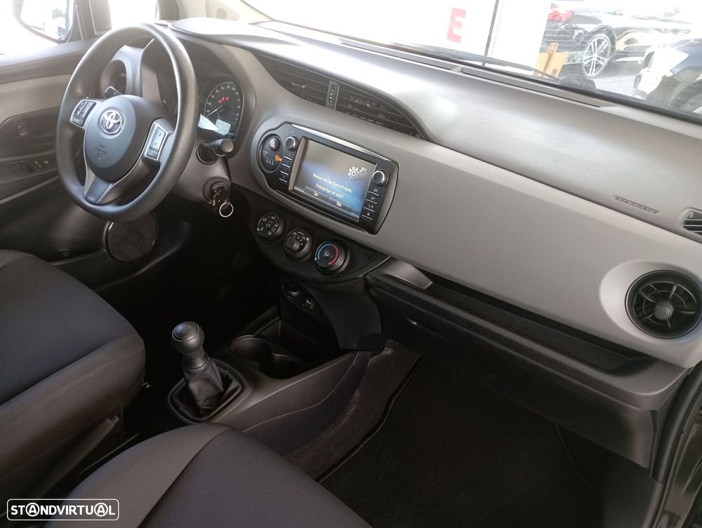 Toyota Yaris 1.0 VVT-i - 17