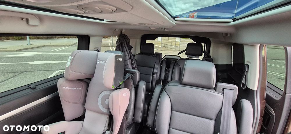 Peugeot Traveller L2 2.0 EAT8 Business VIP - 21