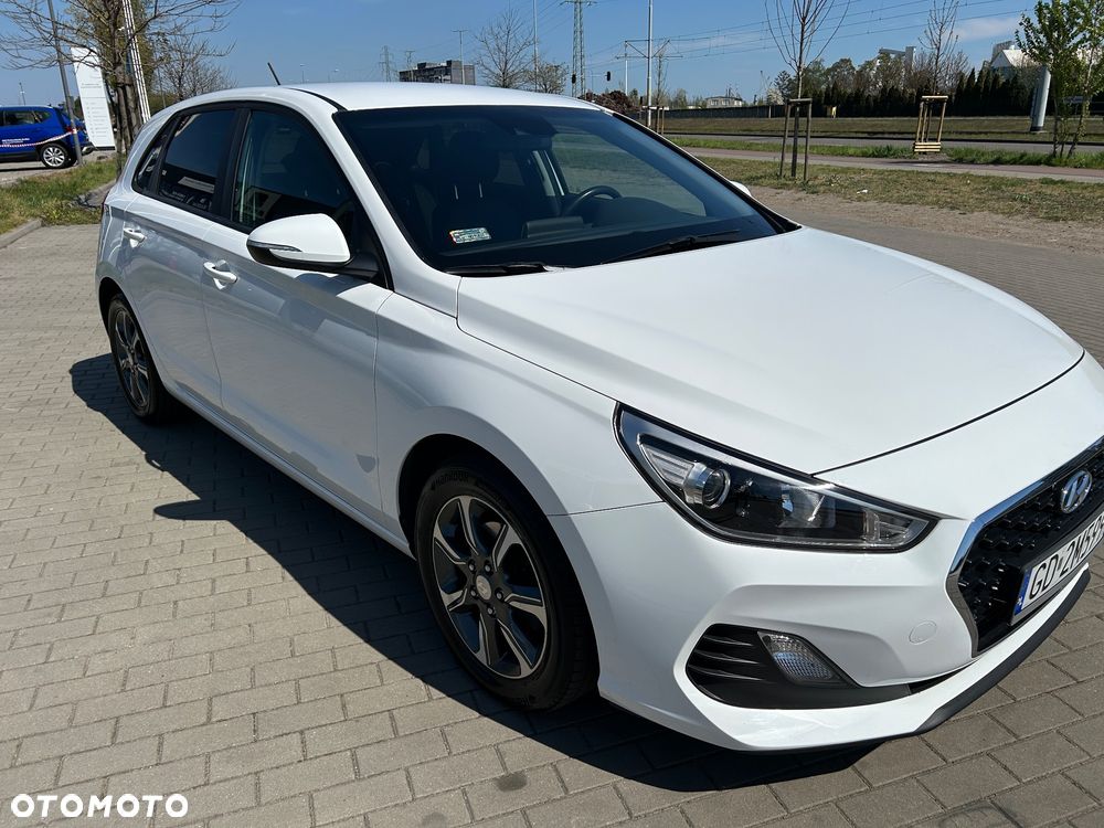 Hyundai i30 1.4 Classic + - 15