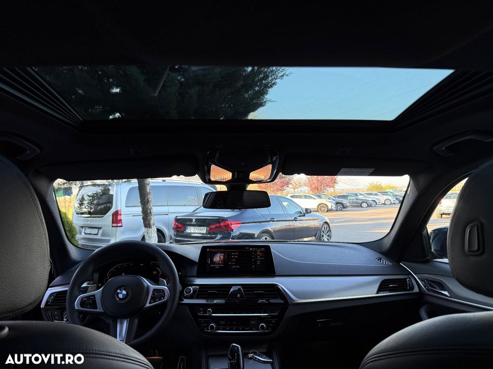BMW Seria 5 520d xDrive Aut. M Sport Edition - 9