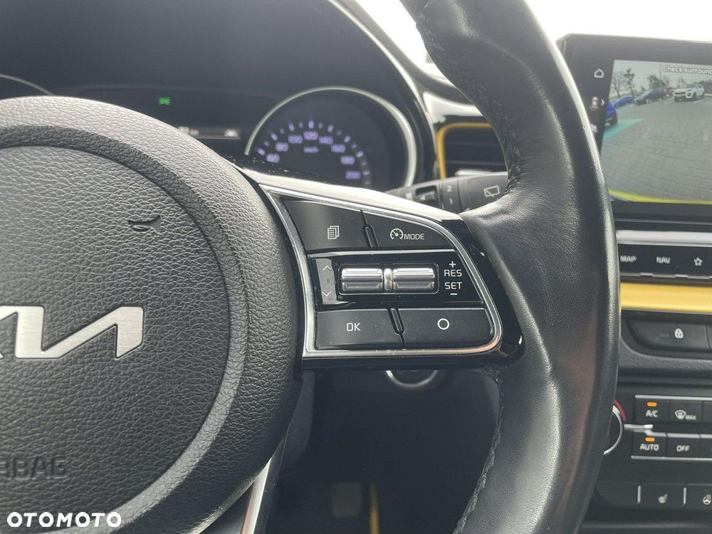 Kia XCeed 1.5 T-GDI Business Line - 23