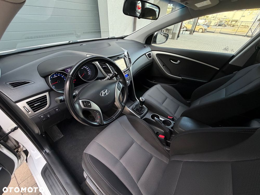 Hyundai i30 1.6 GDI BlueDrive Classic - 9