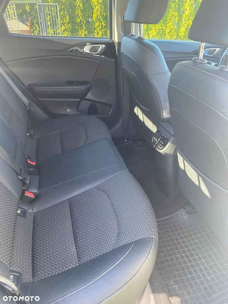 Kia XCeed 1.5 T-GDI L DCT - 9