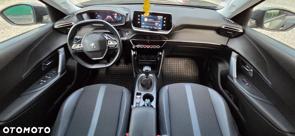 Peugeot 2008 - 7