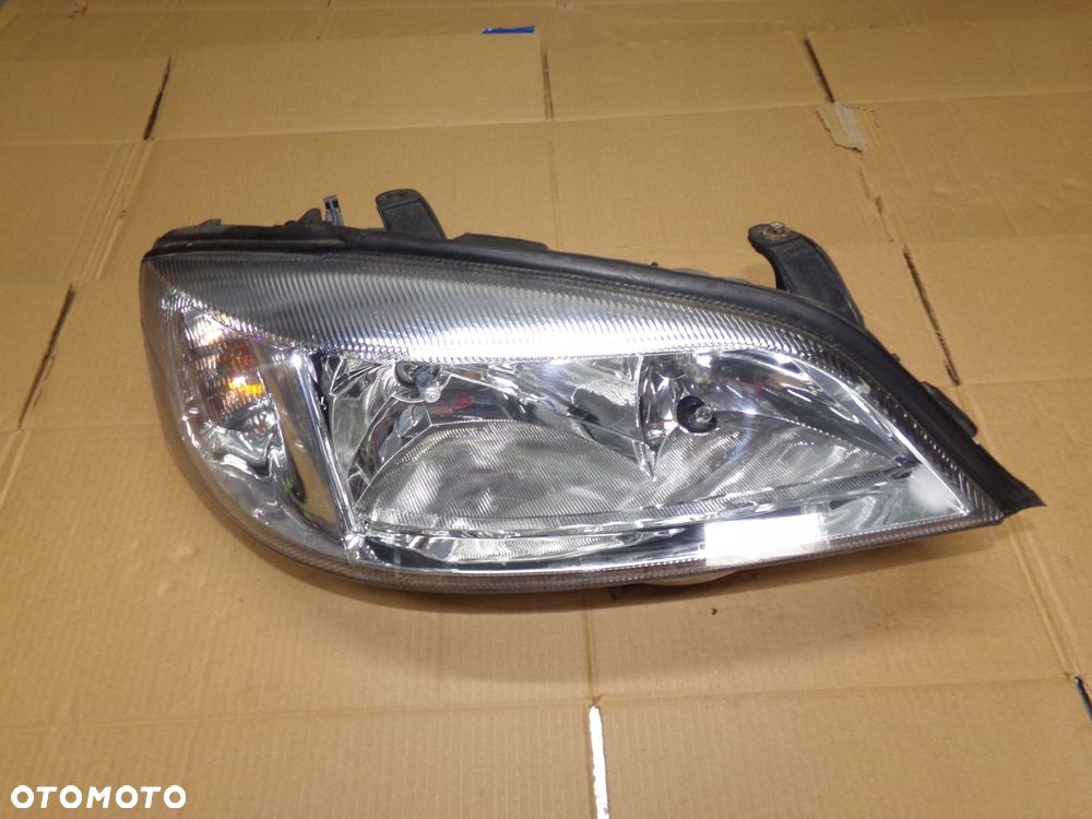 lampa prawa przód przednia astra g - 1