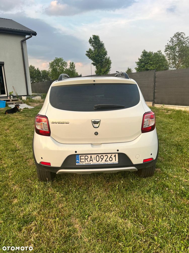 Dacia Sandero Stepway 0.9 TCe Laureate S&S EU6 - 4