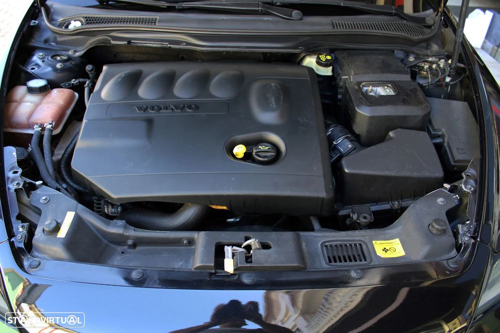 Volvo V50 2.0 D Nível 1 17 - 44