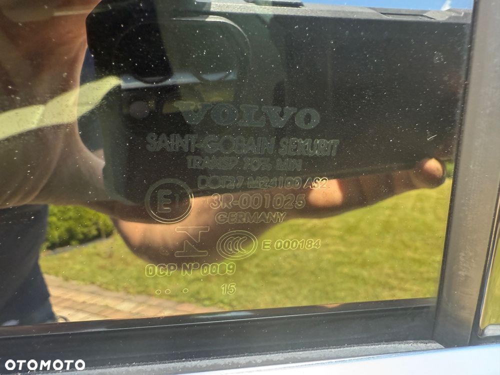 Volvo XC 60 D4 Drive-E Ocean Race - 24